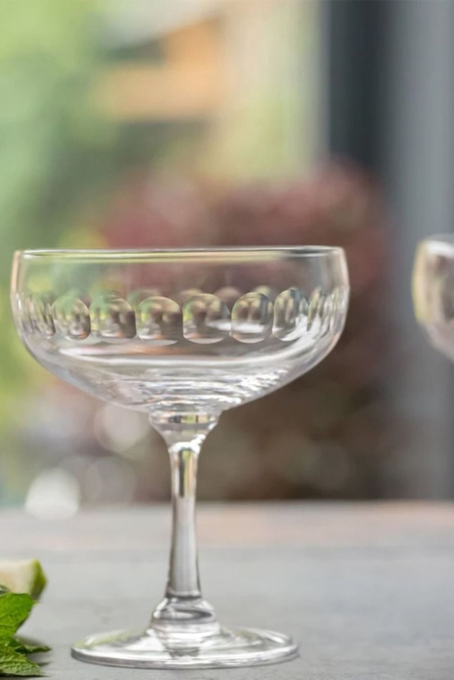 Lifestyle The Vintage List | A Set Of Four Crystal Cocktail Glasses - Lens Design